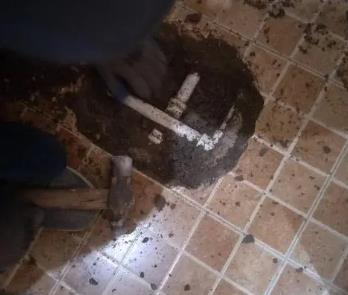 鹿泉卫生间漏水维修公司为您分享下卫生间渗水如何处理及注意事项